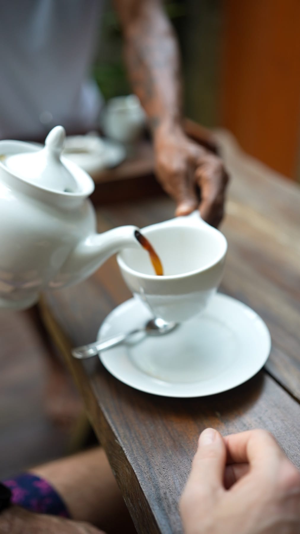 Ceylon tea ceremony
